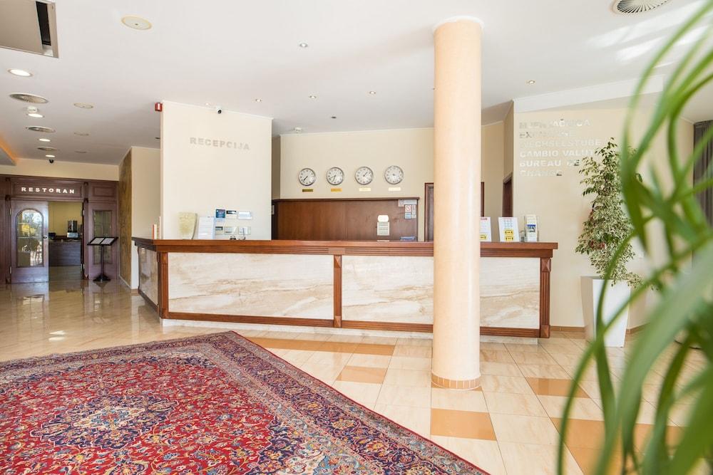 Hotel Bella Vista Drvenik  Exterior photo
